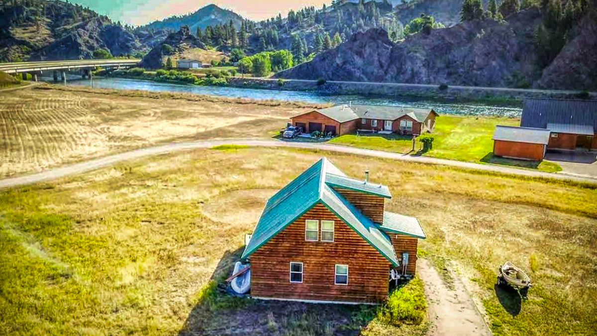 OnDeMark Lodge, Montana